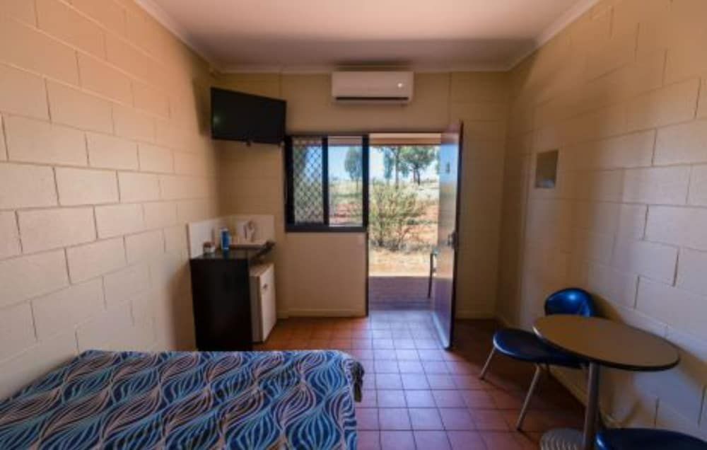Discovery Resorts - Kings Canyon Budget Lodge Room - 1 Double Bed 2