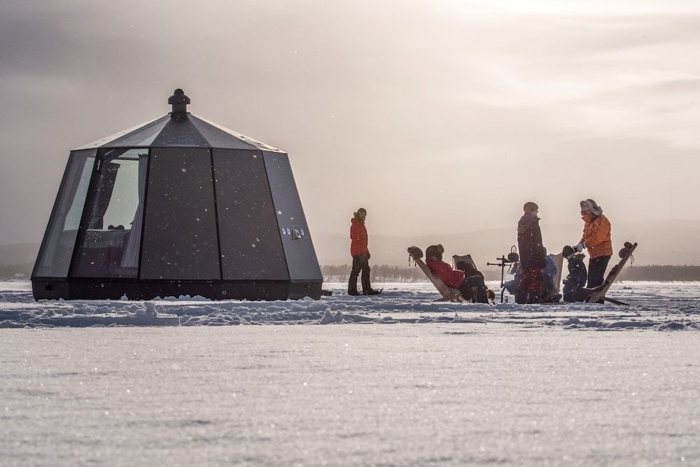 Arctic Guesthouse & Igloos — property photograph 3