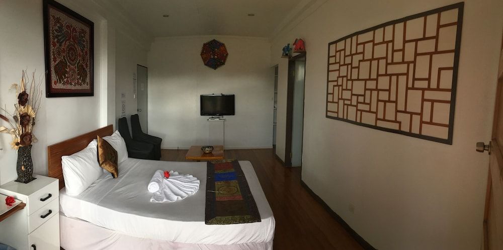 Tagimoucia House Hotel Deluxe Room 9