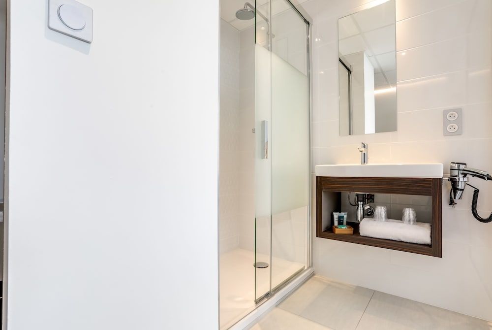 Standard Room, 2 Twin Beds, Sea View
