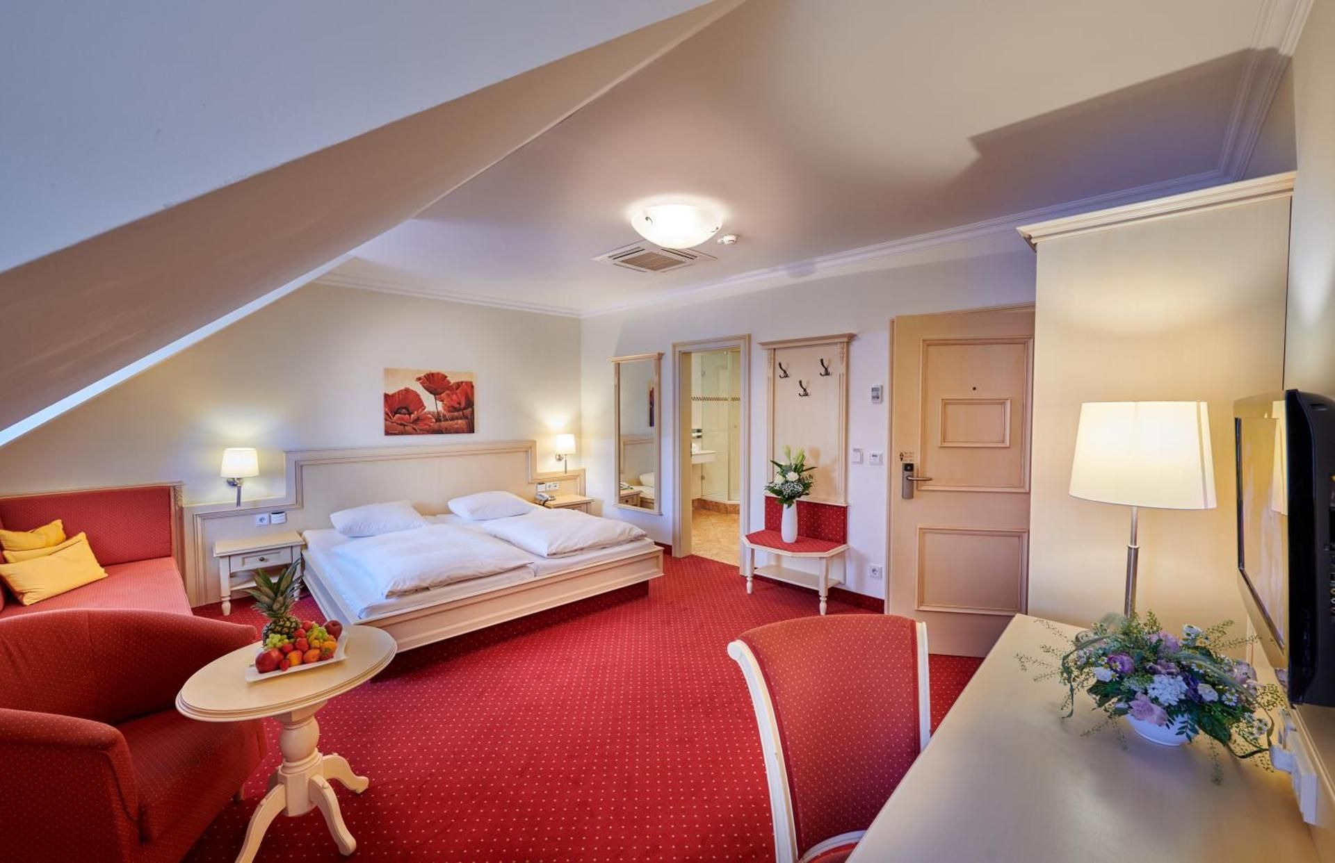 Classic Double Room