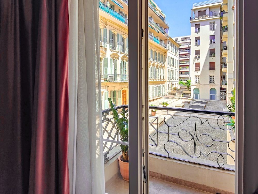 Hotel Aparthotel AMMI Nice Lafayette Studio Standard 19m² avec Balcon 4