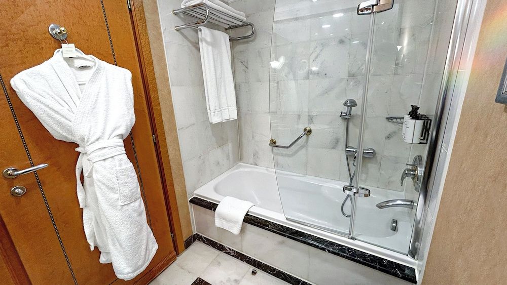 InterContinental Istanbul by IHG Classic Room 9