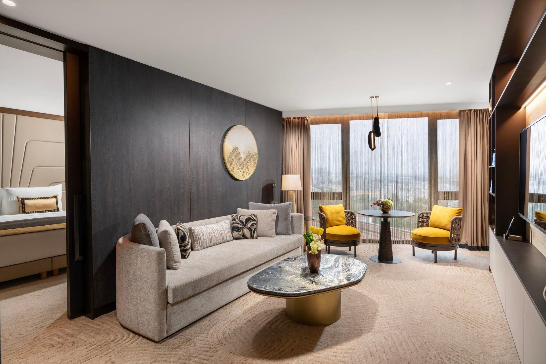 1 King Junior Suite Sea View