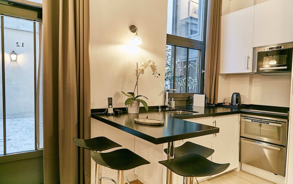 Apartments du Louvre - Le Marais Apartment, Ground Floor 6
