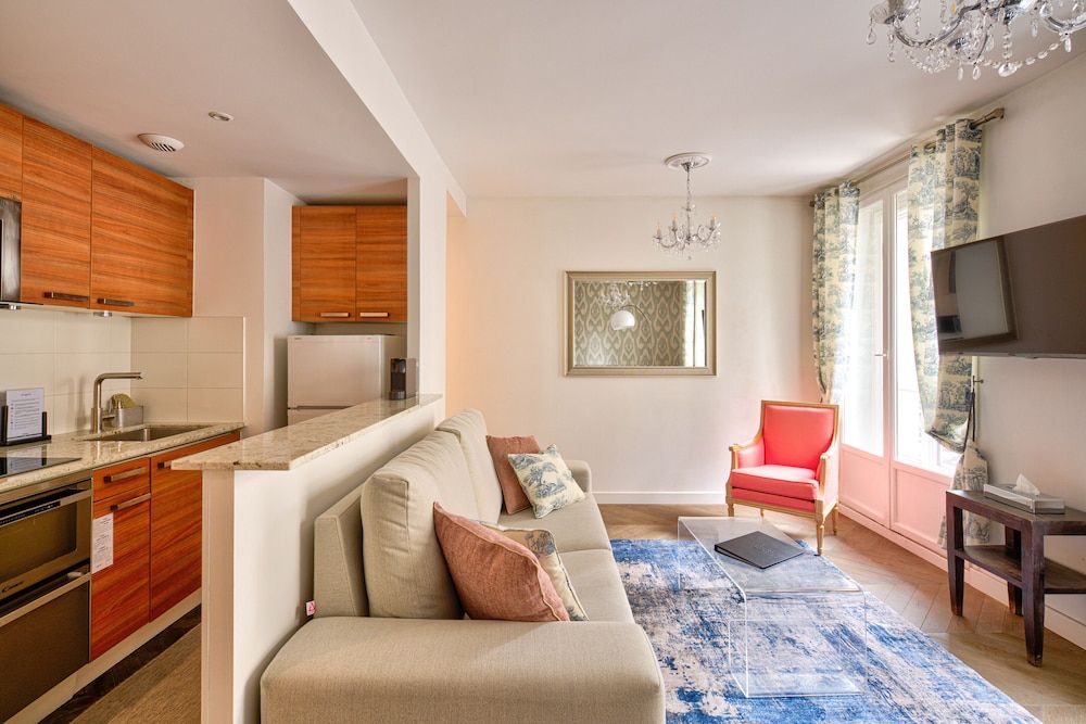 Apartments du Louvre - Le Marais Apartment (So Chic) 14