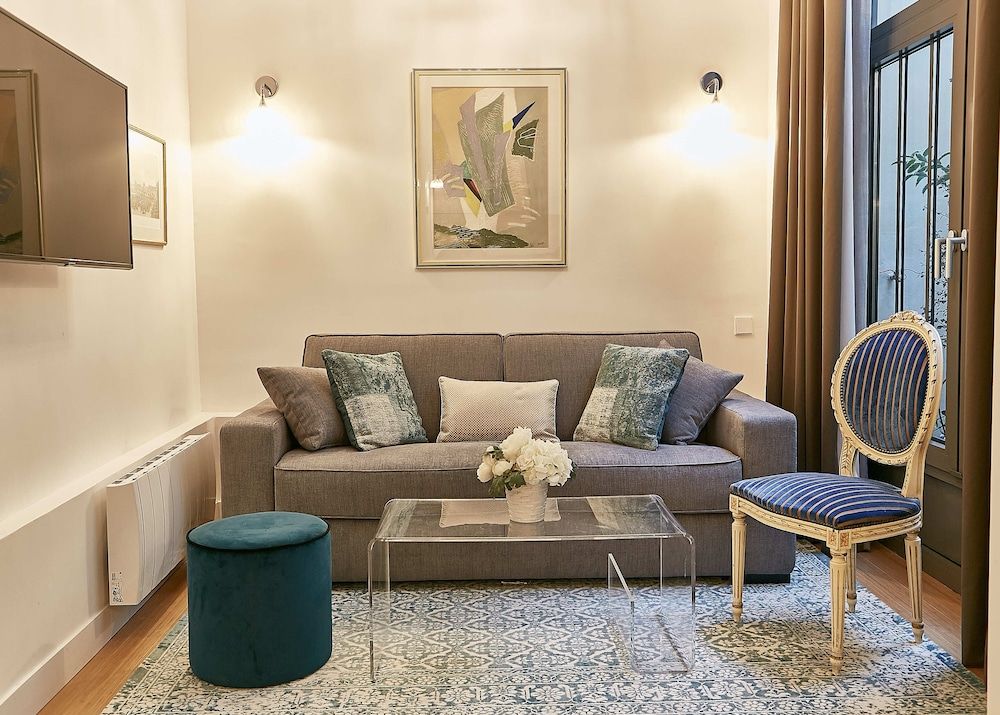 undefined Apartments du Louvre - Le Marais 3