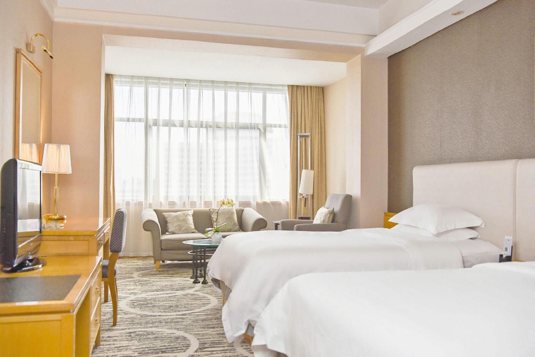 Business VIP Twin Room