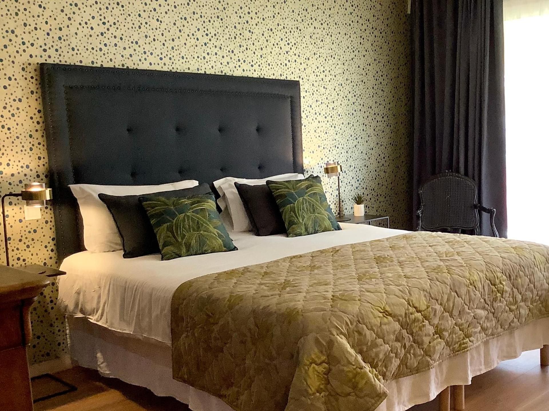 Junior Suite with Balcony