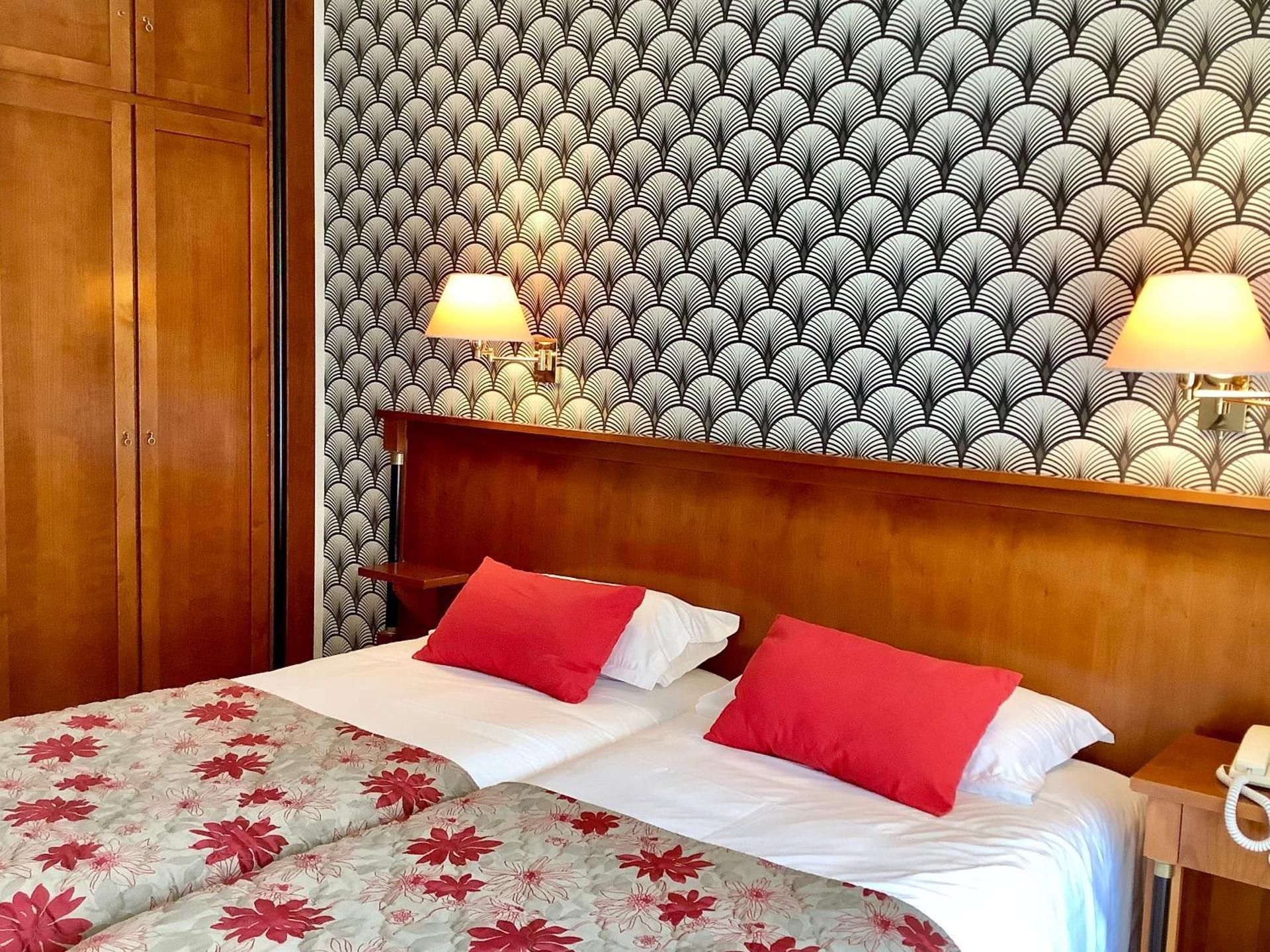 Comfort Twin Room with Balcony