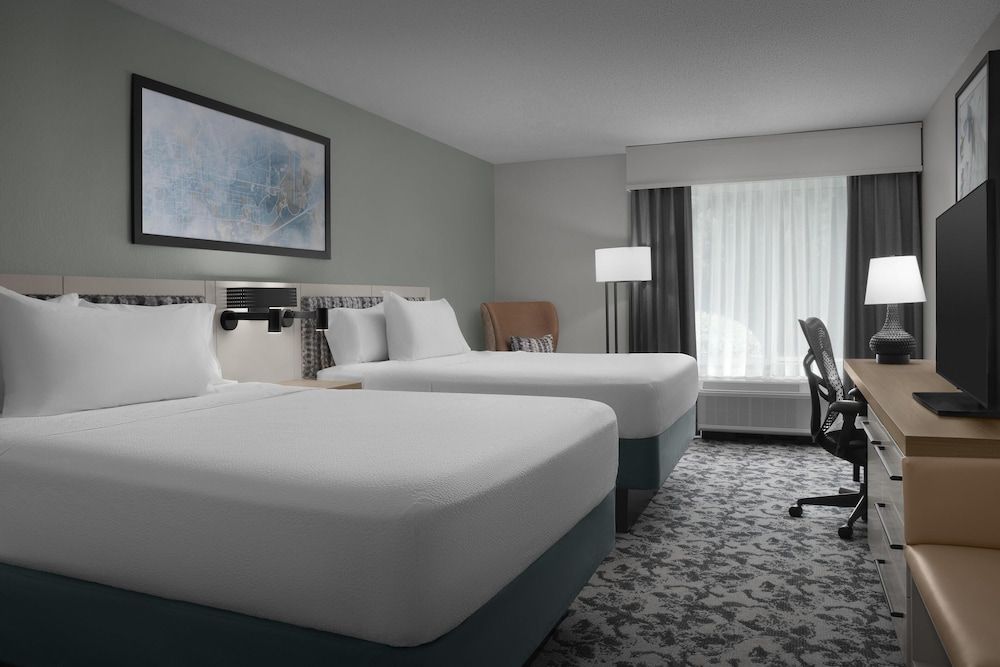 Two queen beds
