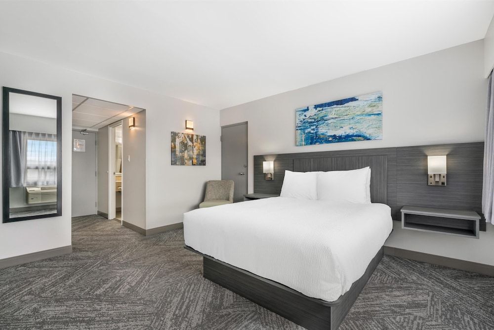 Standard Room, 1 Queen Bed, Non Smoking