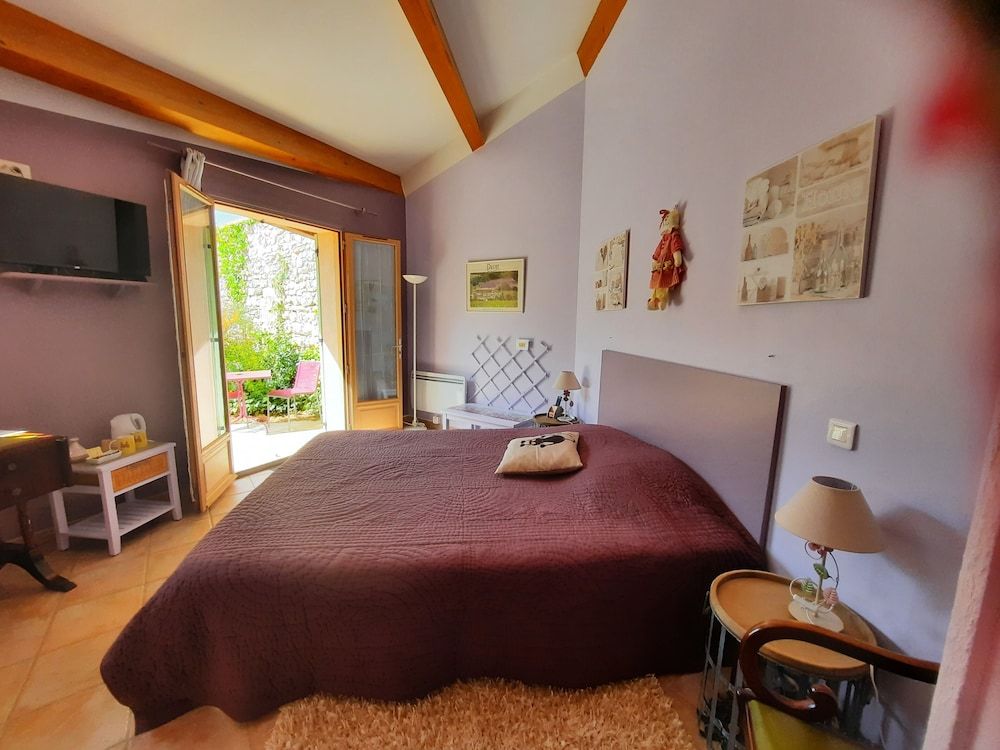 Business Double Room (Mimosa)