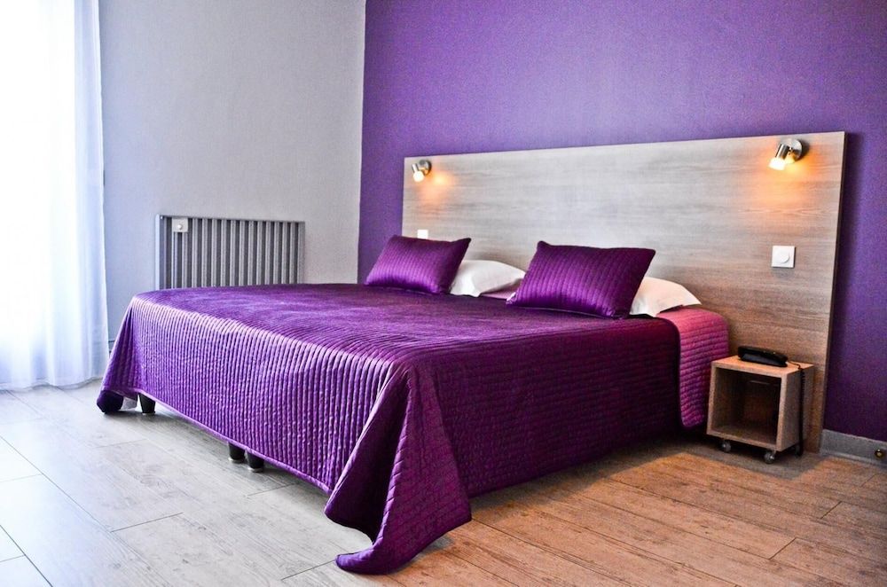 Hôtel Le Comty Comfort Double Room, 1 Queen Bed, Non Smoking, Balcony 3