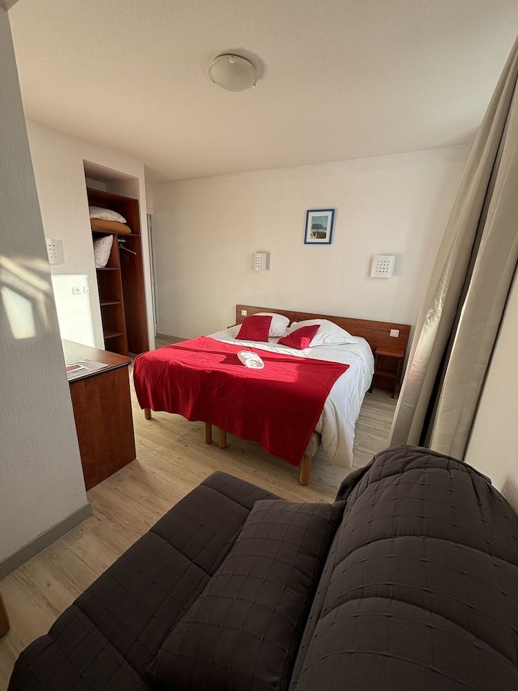 Hôtel Restaurant Les Oceanides Superior Double Room 4