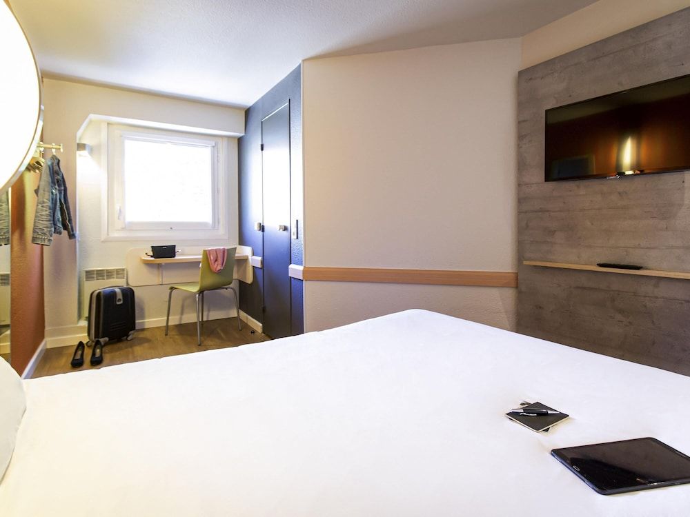 Triple Room, Multiple Beds