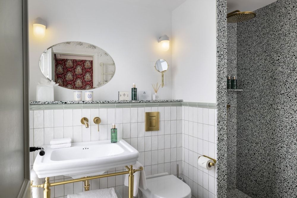 Hotel Monte Cristo Classic Room 7