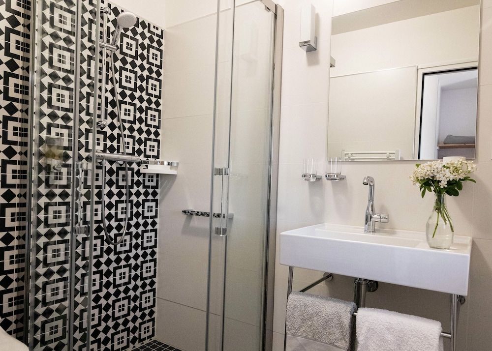 Clos des Moulins Premium Double Room, Ensuite (Hémérocale-2e étage) 3