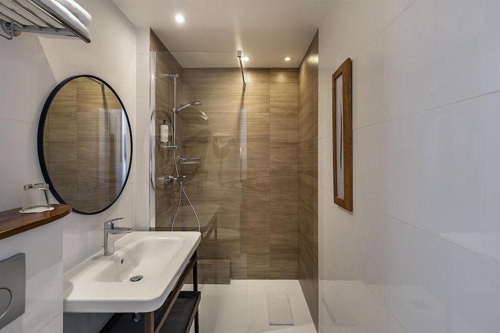 undefined Best Western Aramis Saint-Germain 10