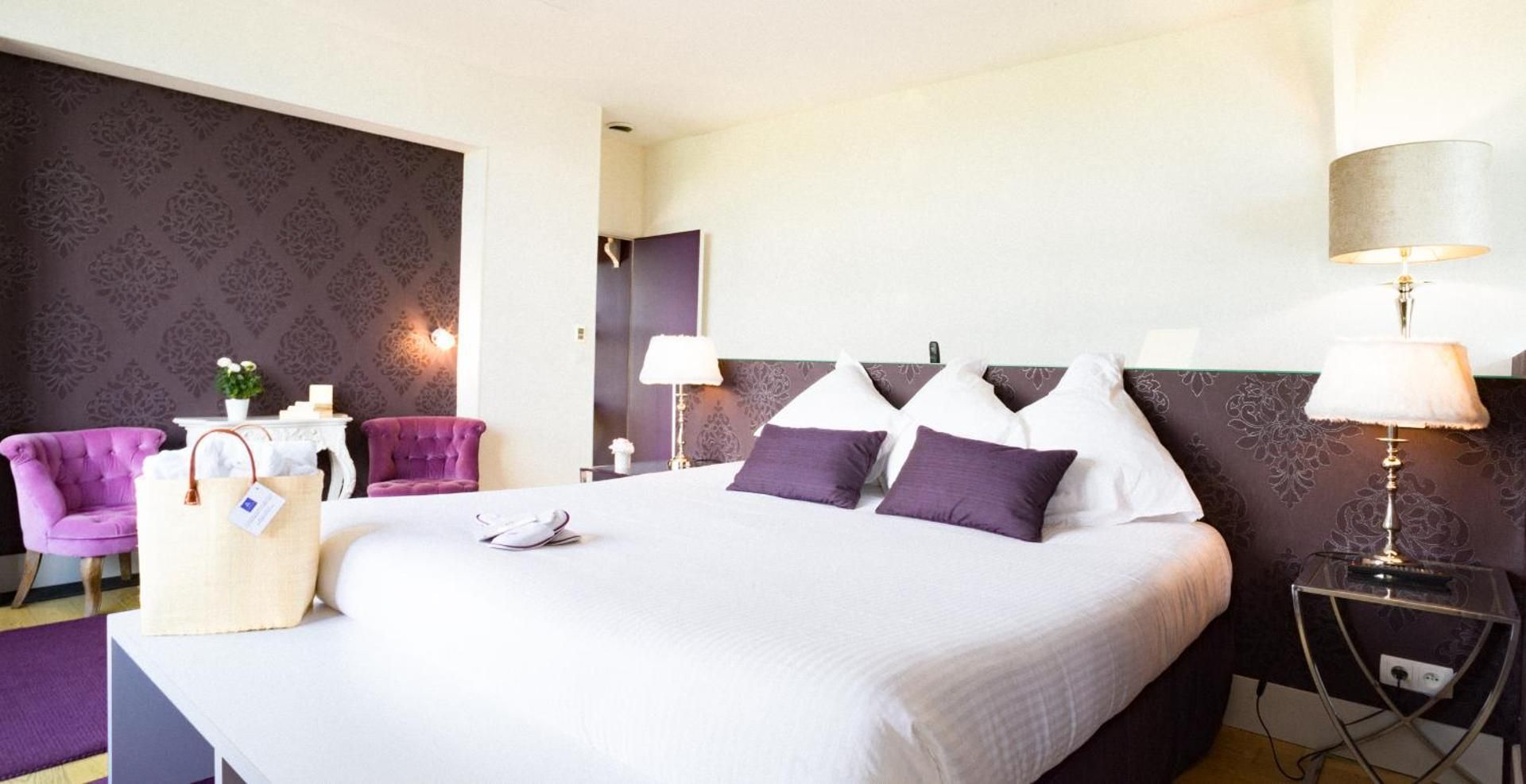 Executive Queen Room