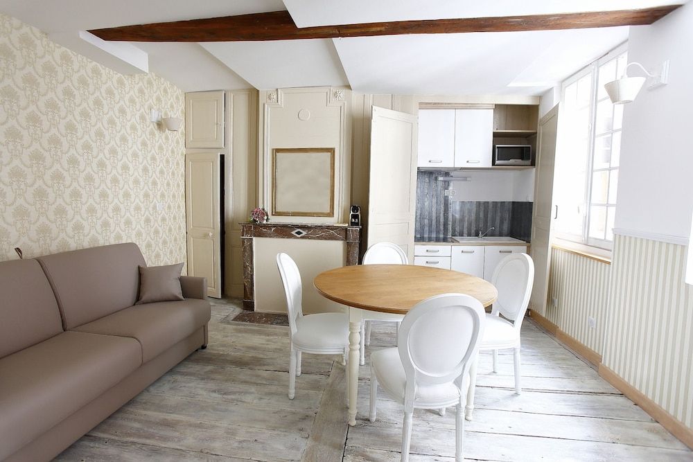 Appart'Hotel Hotel Saint Georges Penthouse, 1 Bedroom (Appartement B11) 4