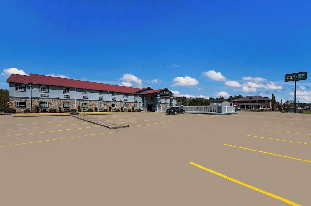 undefined Quality Inn JFK Airport Rockaway Blvd 9