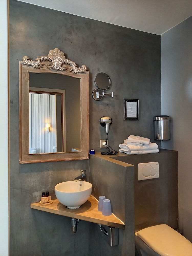 La Caravelle Double Room, Ocean View 18