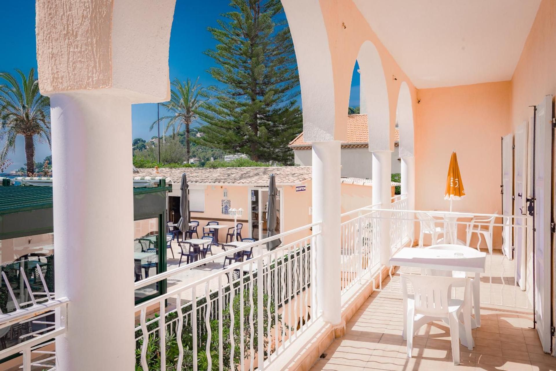 Comfort Double Room with Terrace
