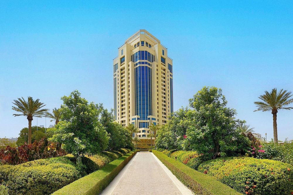 undefined The Ritz-Carlton, Doha 2