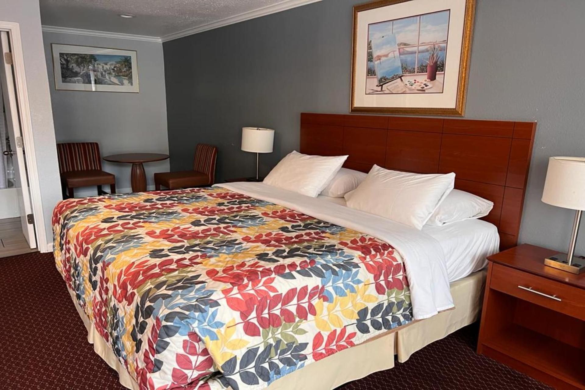 1 King Bed & 1 Full Bed