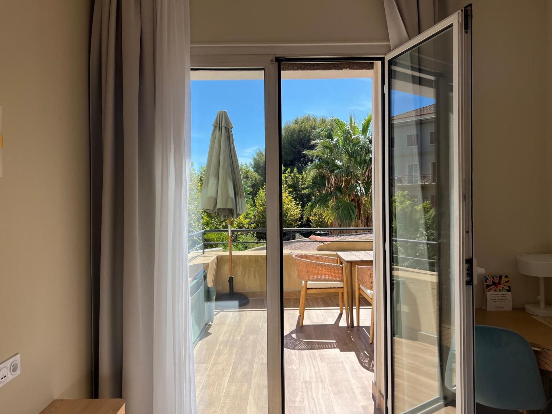 Superior Double Room with Terrace