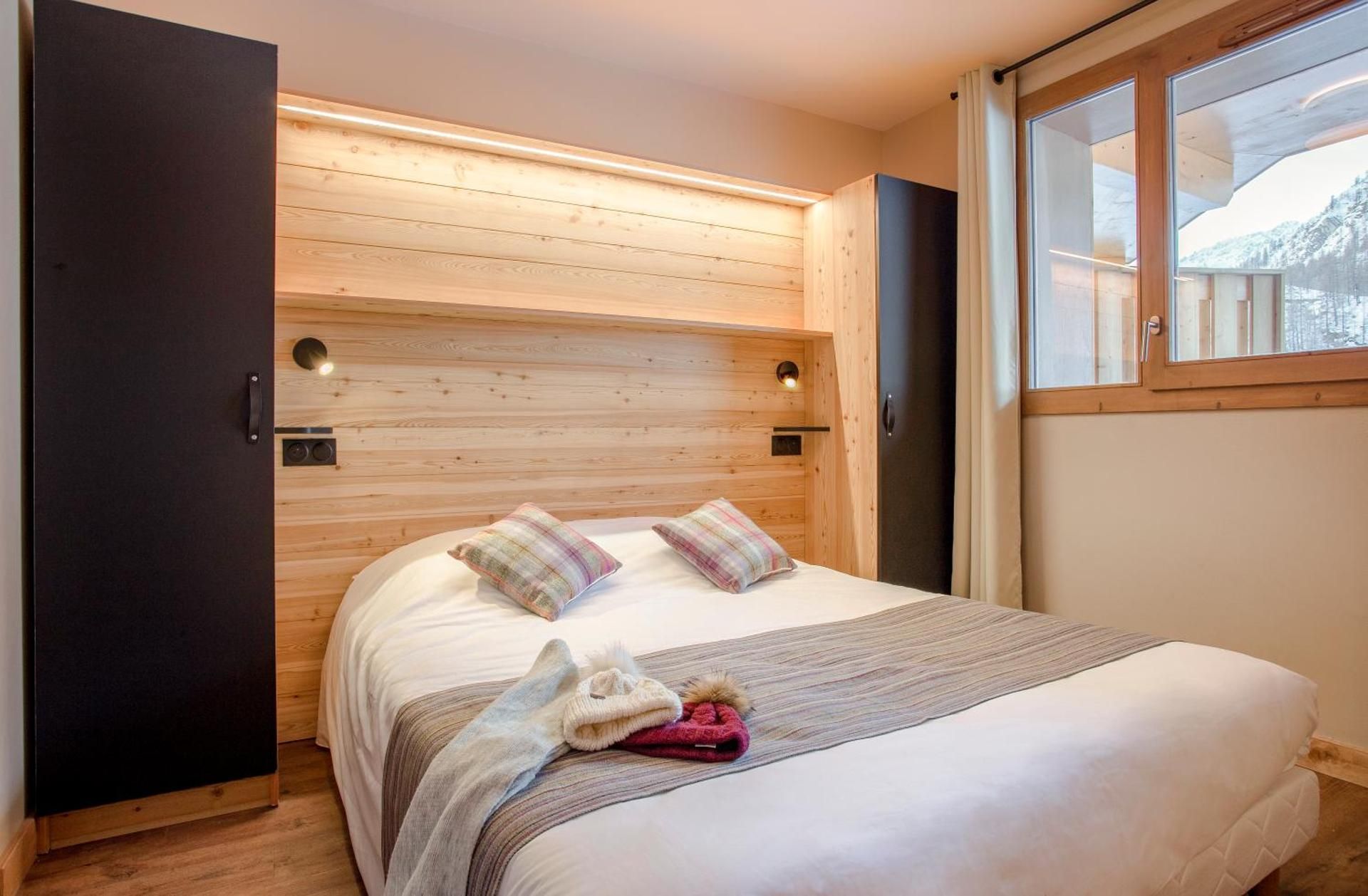 Two-Bedrooms Family Apartment - 6 people