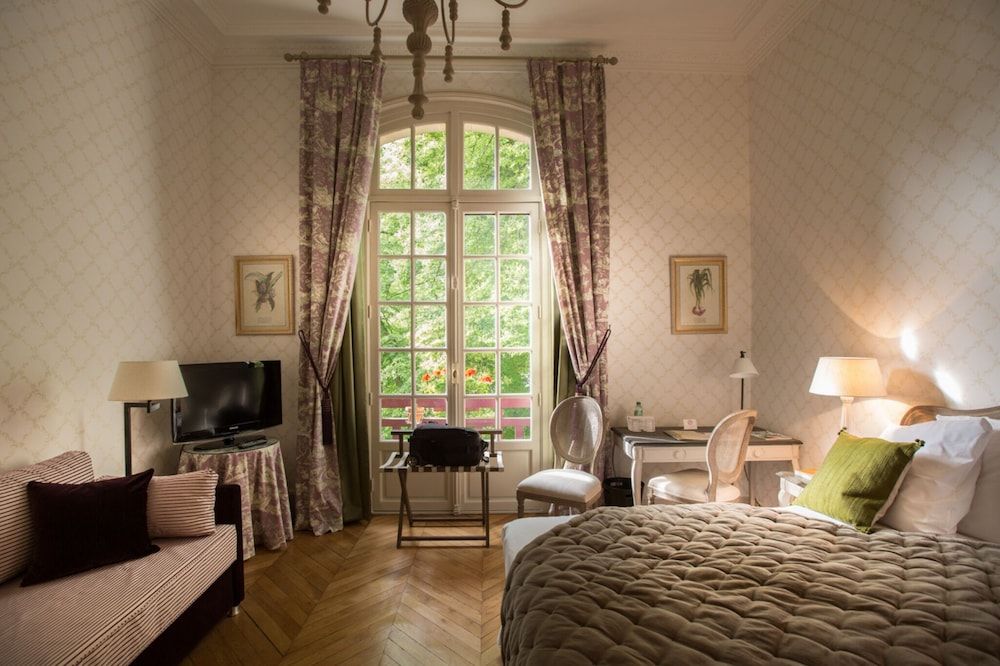 Château de La Tour Standard Room, 1 Double Bed 4