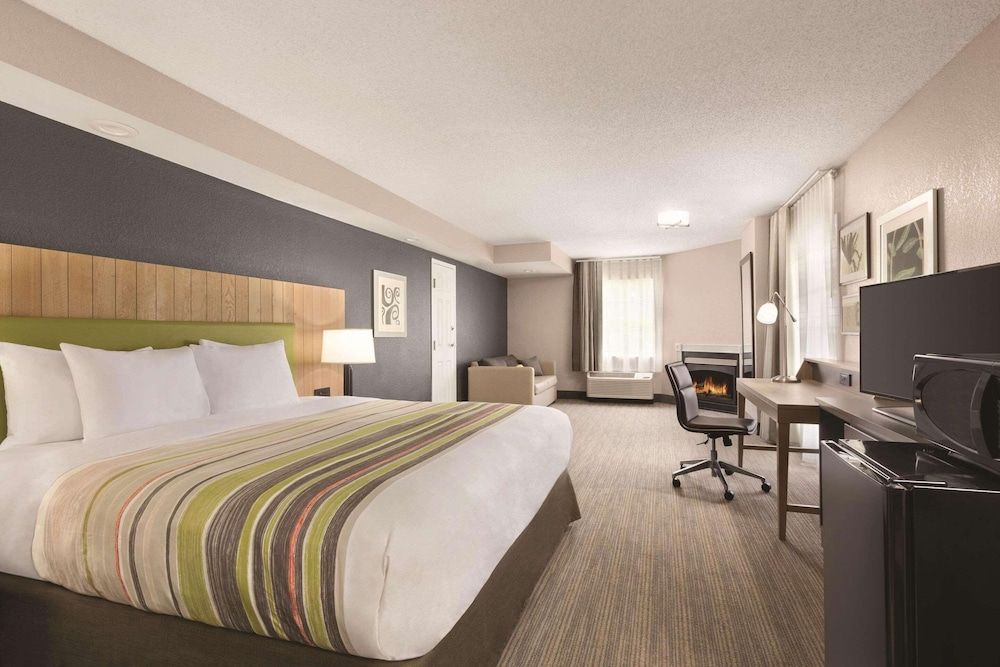 Premium Room, 1 King Bed, Non Smoking