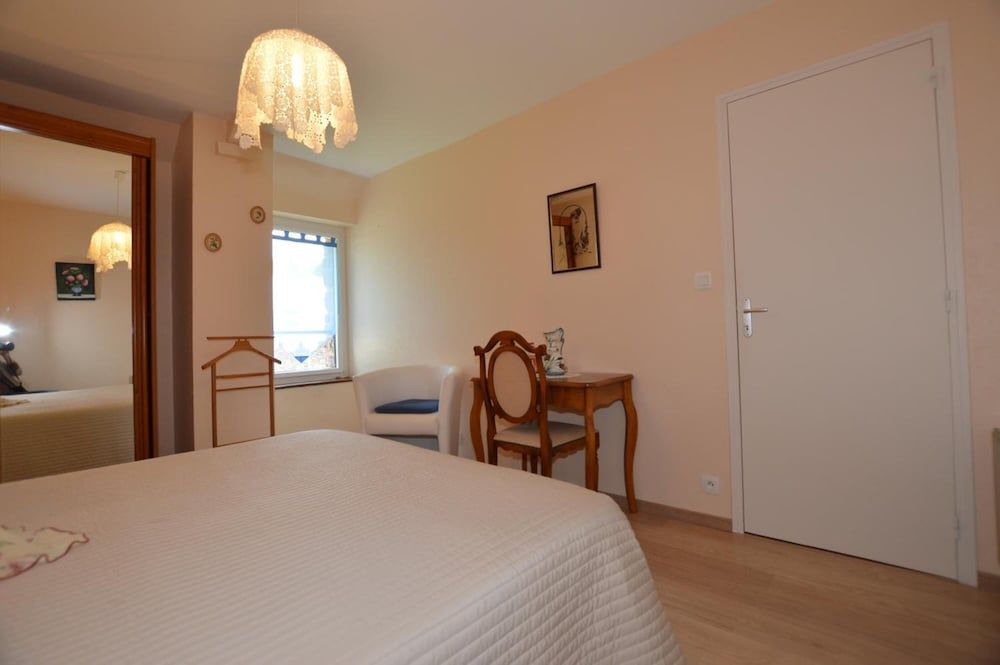 Chambre d'hôtes la Fontaine Garel Family Suite (La Longère ) 6