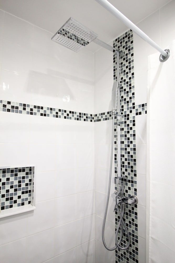 Hôtel des Pyrénées Double Room 37