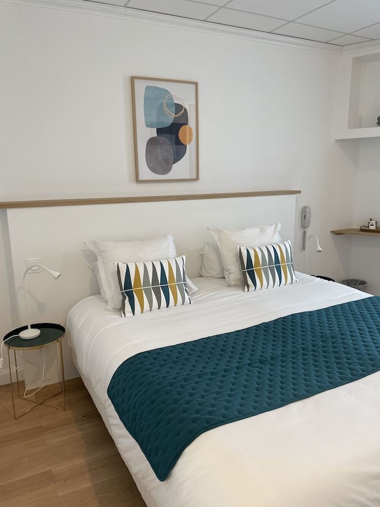 Hôtel Porte Mars Reims Gare Centre Superior Double Room 6