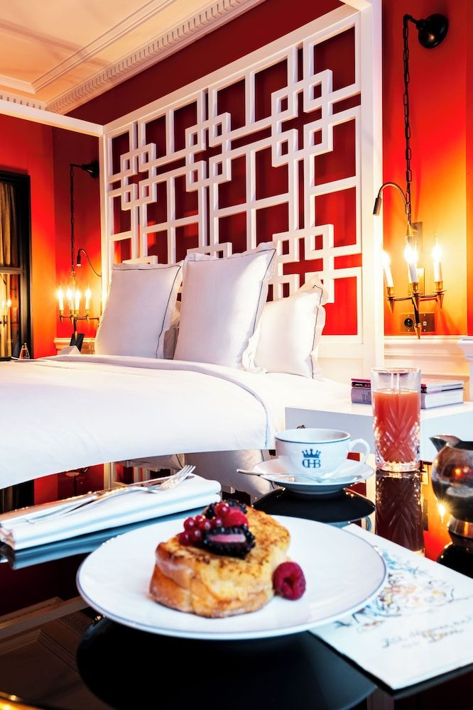 Hôtel de Berri Champs-Élysées, a Luxury Collection Hotel Superior Room, 1 Queen Bed