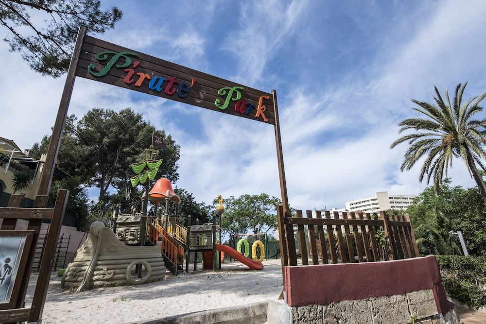 Children's Play Area