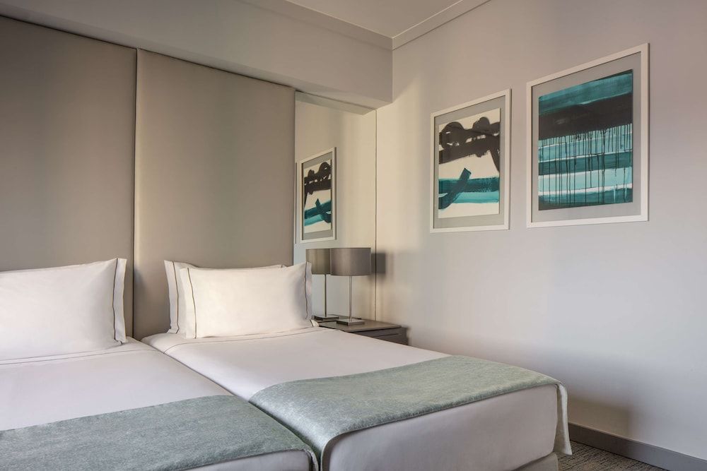 Tivoli Oriente Lisboa Hotel Superior Double or Twin Room 10