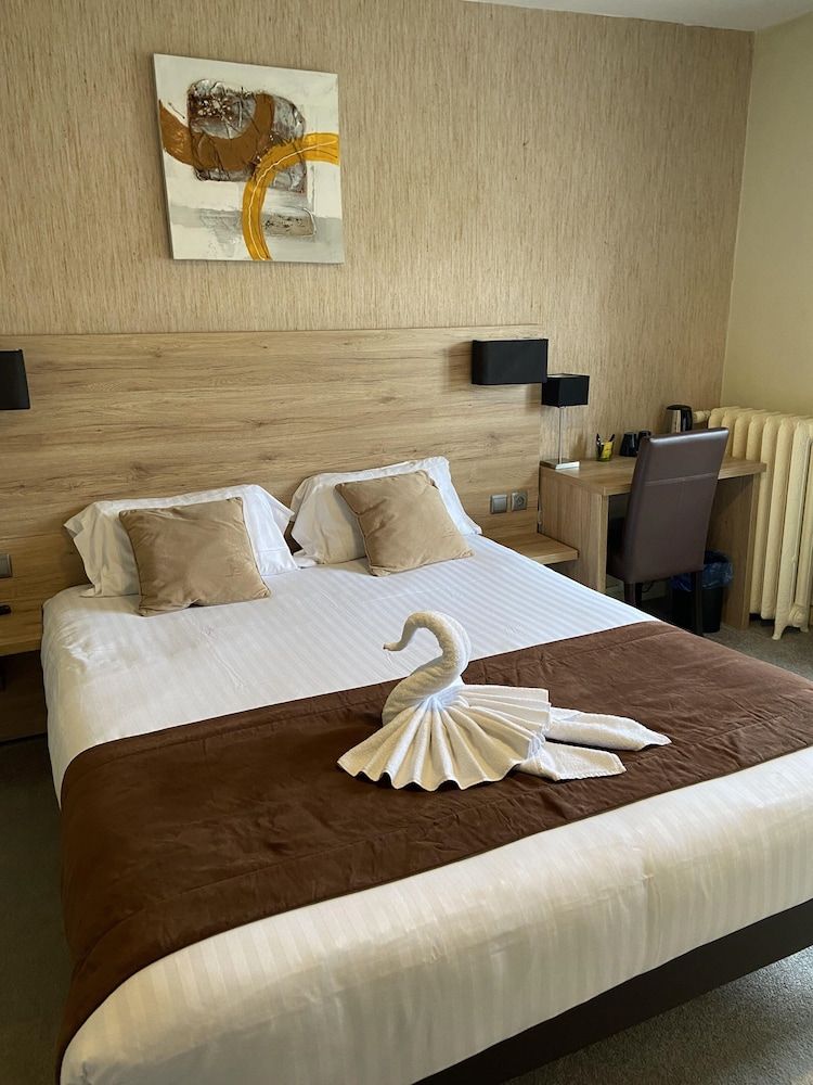 Hôtel L'Univers Double Room 8