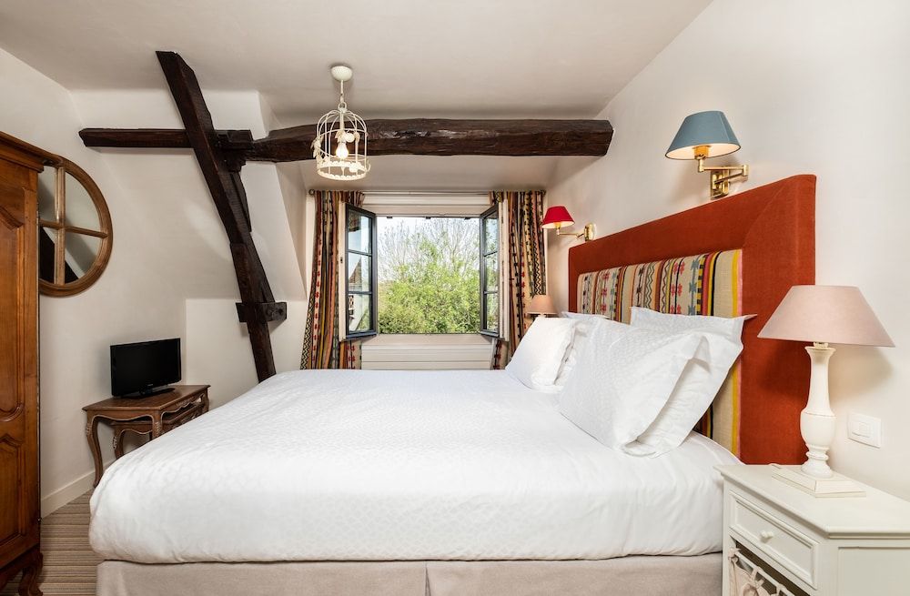 Auberge du Bon Laboureur Room Charme