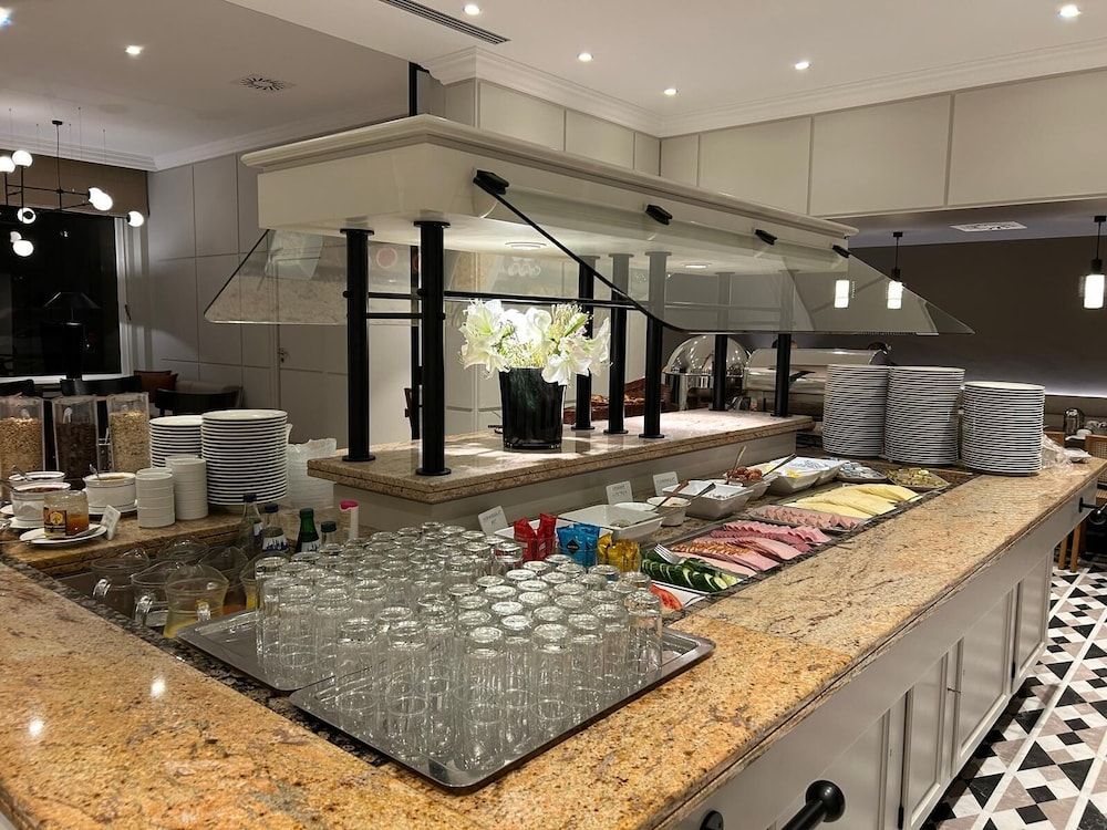 undefined Hotel Alster-Hof 4