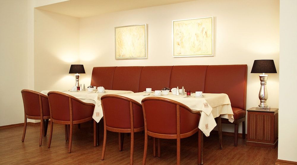 undefined Hotel Alster-Hof 5