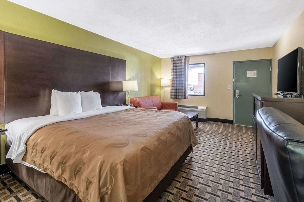 Room, 1 King Bed, Accessible, Non Smoking