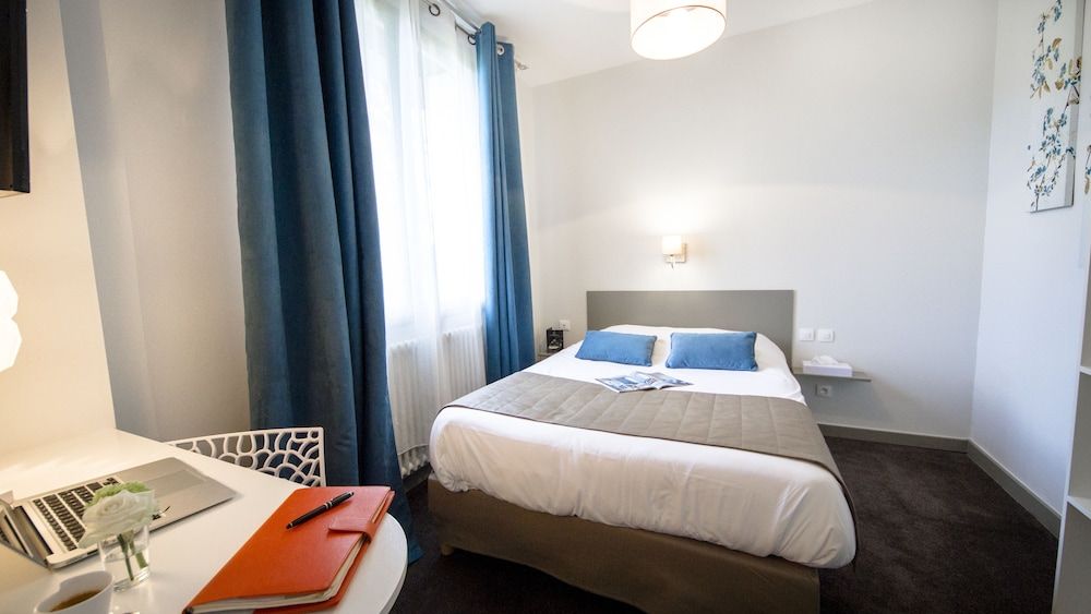 Hôtel de La Pommeraie Classic Single Room 3