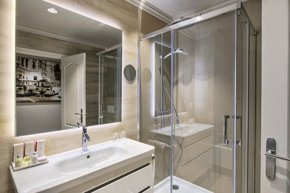 Sallés Hotel Málaga Centro Triple Room 7