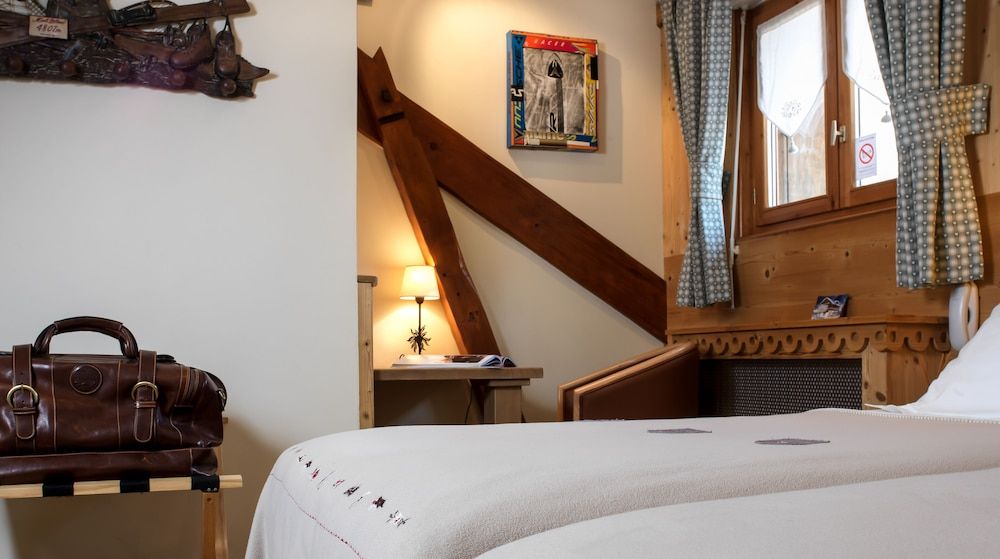 Standard Double or Twin Room, Mountain View