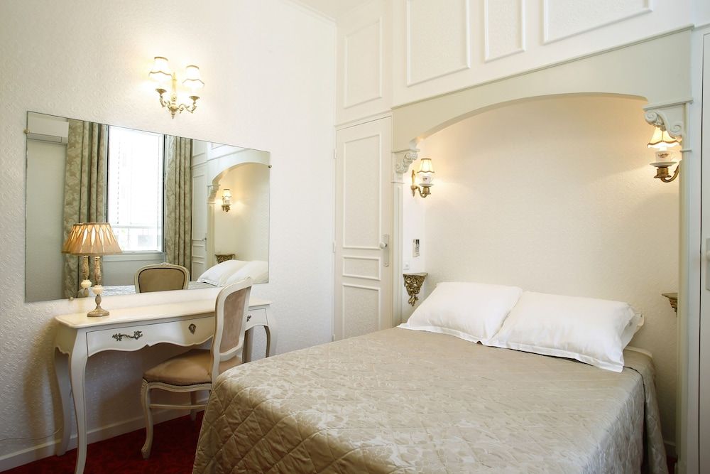 Comfort Double Room, Garden View