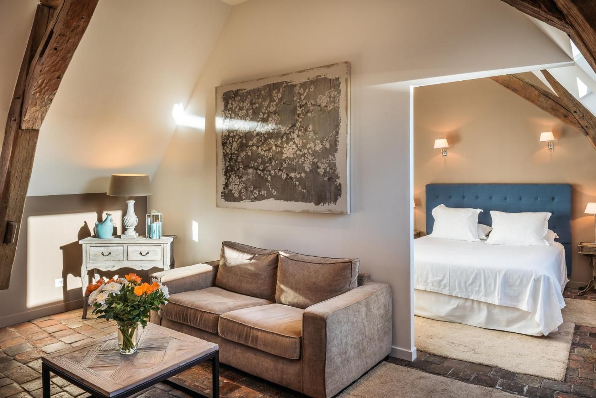 Apartment (2 Adults)